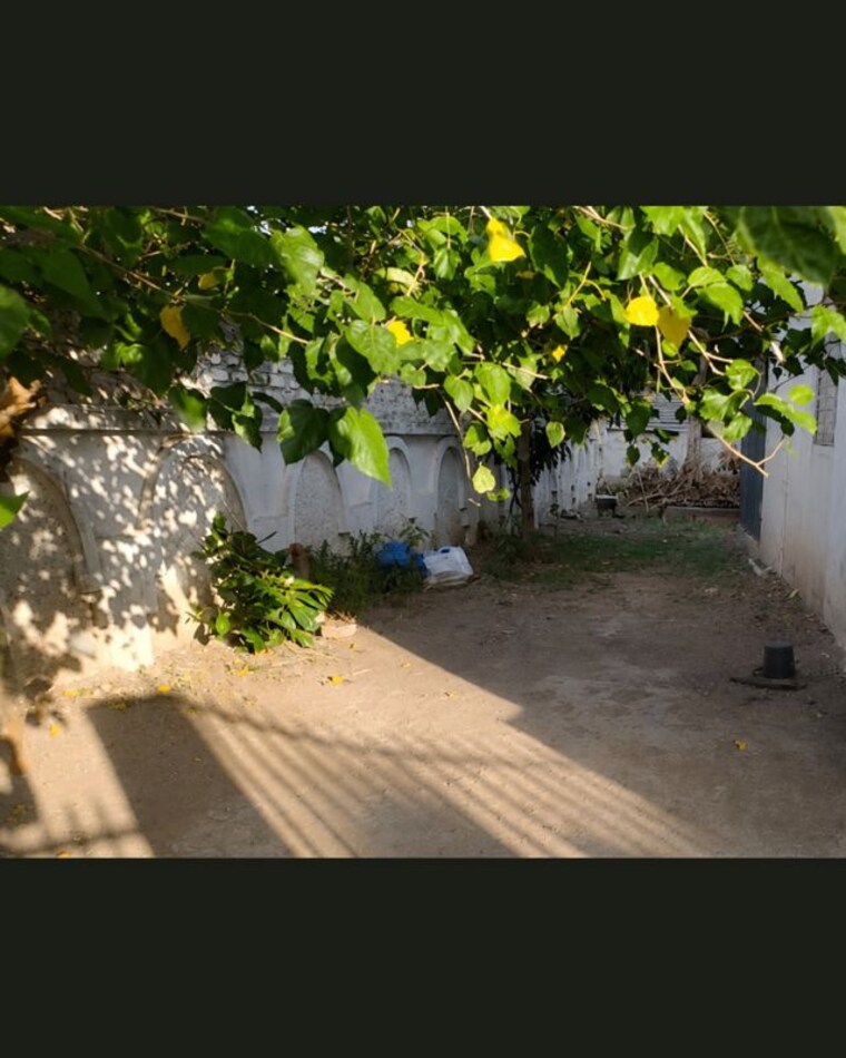  Parking, majrewadi 2 Bedroom 2045 Sq.Ft. Independent House In Majrewadi Solapur 10591687