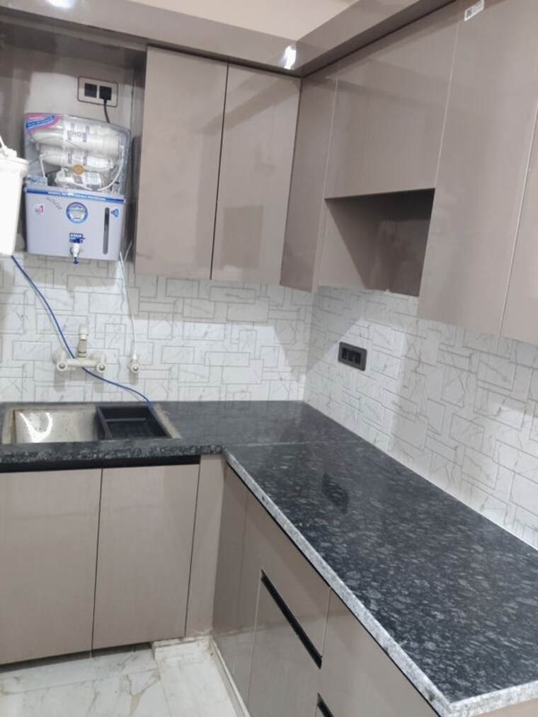 Kitchen, mother-homez 1 Bedroom 600 Sq.Ft. Apartment In Sector 73 Noida 10591725