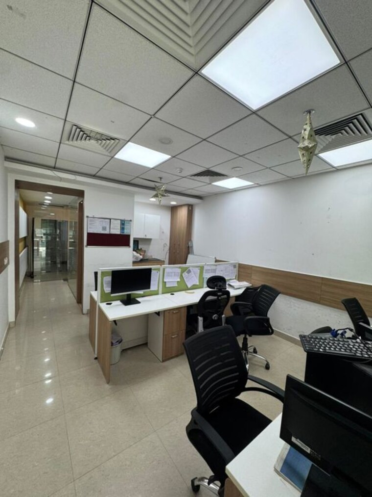 Team Area, ild-trade-centre Commercial Office Space 1150 Sq.Ft. In Sector 47 Gurgaon 10591763