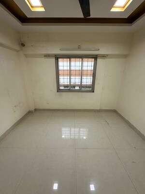 Bedroom in 2 BHK Apartment at Yashodhan Apartments Andheri, Andheri West – for Rent
