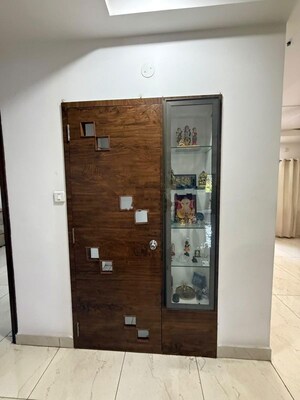 Furnished Amenities in 3 BHK Apartment at Stand Alone Apartment, Madhapur – for Rent