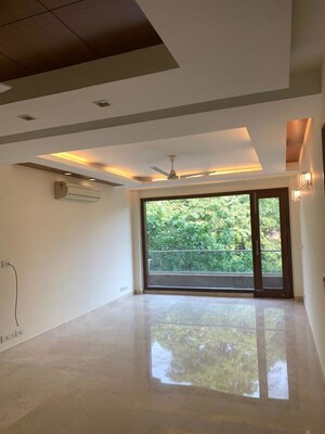 Kitchen in 3 BHK Builder Floor at Defence Colony – for Rent