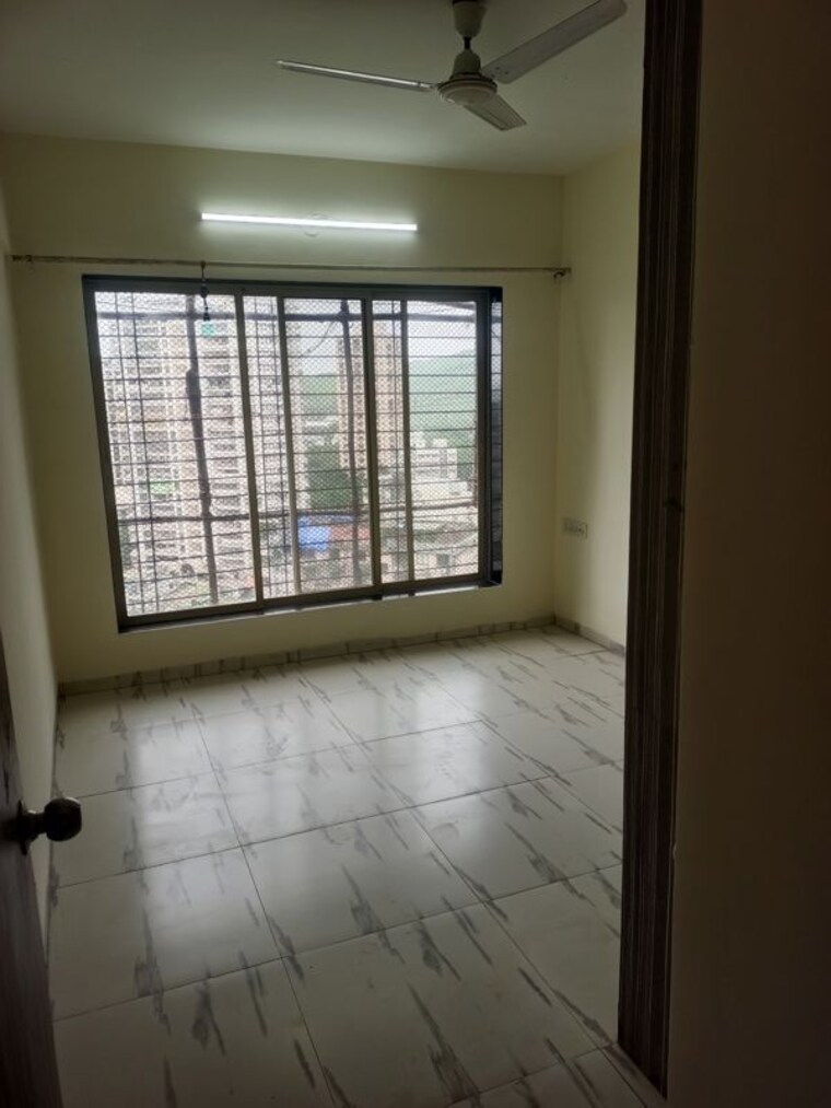Room, royal-palms-garden-view 3.5 Bedroom 1260 Sq.Ft. Apartment In Goregaon East Mumbai 10591800