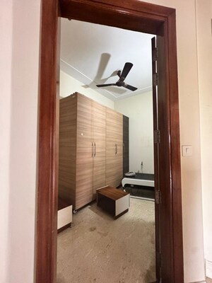 Bathroom in 2 BHK Builder Floor at Ardee City, Sector 52 – for Rent