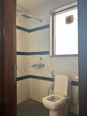 Bathroom in 2 BHK Builder Floor at Ardee City, Sector 52 – for Rent