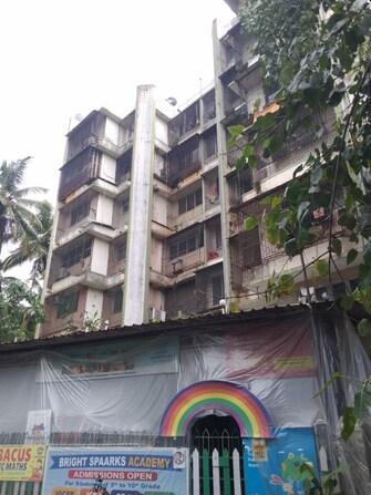 1 Rk  450 Sq.Ft. Apartment in Ami Jharna CHS