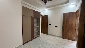 Room in 3 BHK Builder Floor at Vaidpura – for Sale