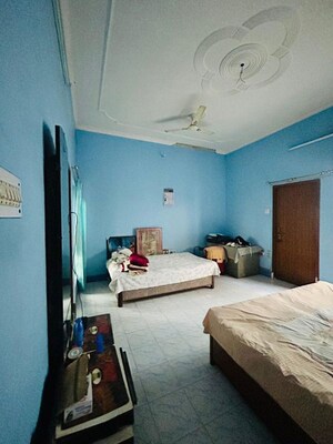 Bedroom in 2 BHK Independent House at Indira Nagar – for Sale