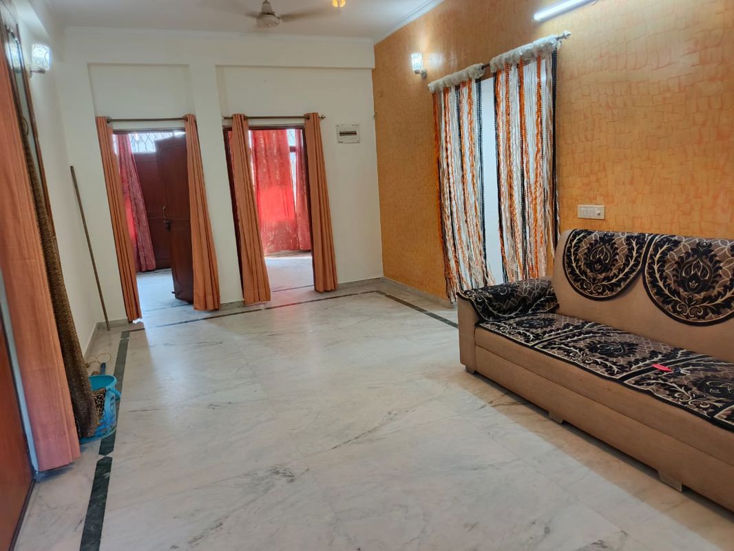 2 BHK + Prayer Room 1200 Sq.Ft. Builder Floor in Ardee City