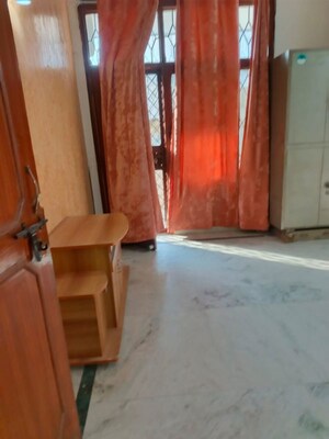 Bedroom in 2 BHK Builder Floor at Ardee City, Sector 52 – for Rent