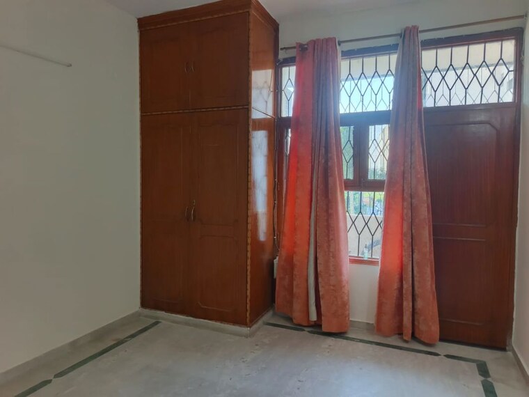 Room, ardee-city 2 Bedroom 1200 Sq.Ft. Builder Floor In Sector 52 Gurgaon 10591866