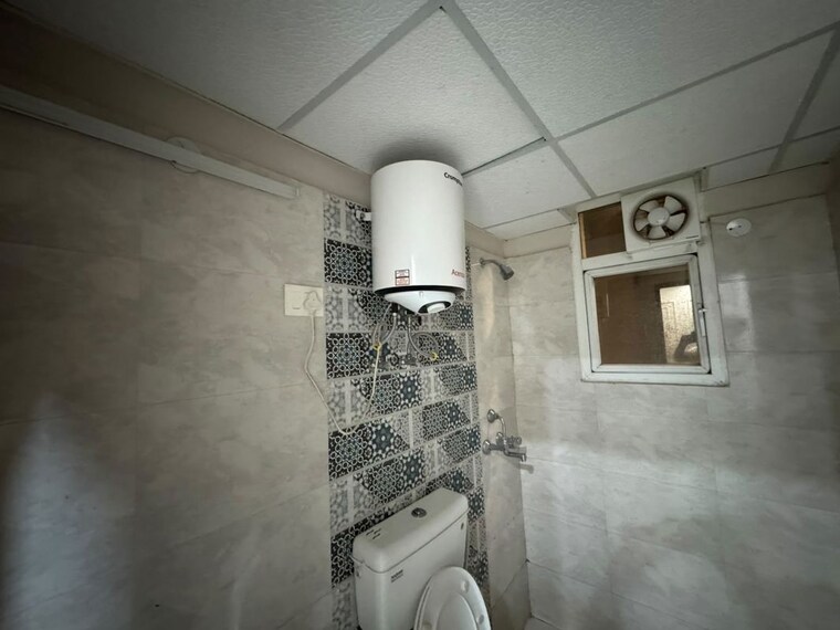 Bathroom, signature-signum-37d-iii 2 Bedroom 645 Sq.Ft. Apartment In Sector 37d Gurgaon 10591884
