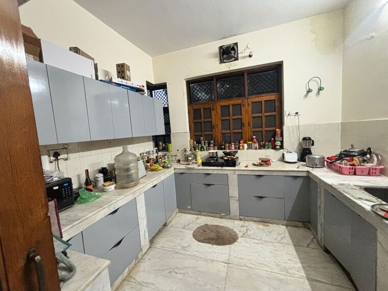 Kitchen, sector 21c 2.5 Bedroom 3250 Sq.Ft. Builder Floor In Sector 21c Faridabad 10591887