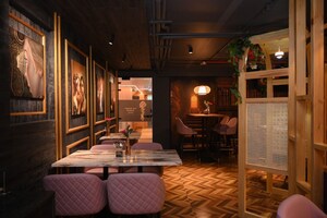 Living Room in  Shop at Baner – for Rent