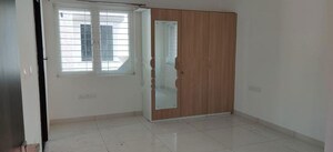 Room in 3 BHK Apartment at Aparna Sarovar Zicon, Nallagandla – for Rent