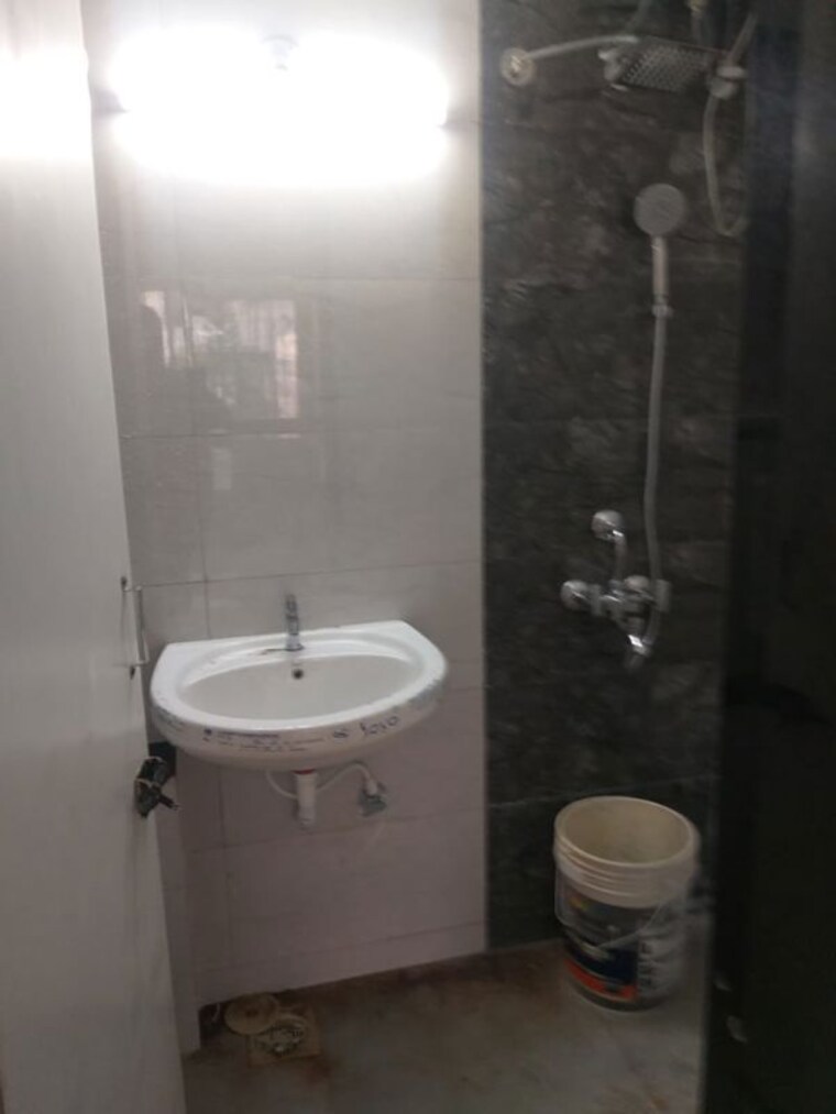 Bathroom, srk-oval-nest 2 Bedroom 1024 Sq.Ft. Apartment In Warje Pune 10591949