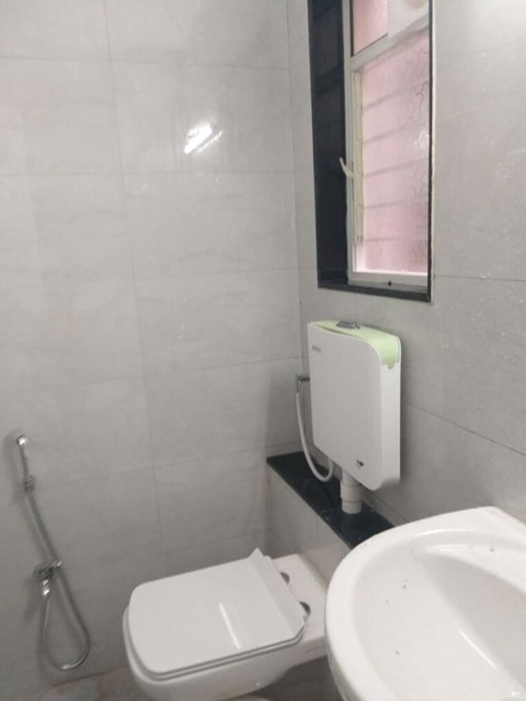 Bathroom, srk-oval-nest 2 Bedroom 1024 Sq.Ft. Apartment In Warje Pune 10591949