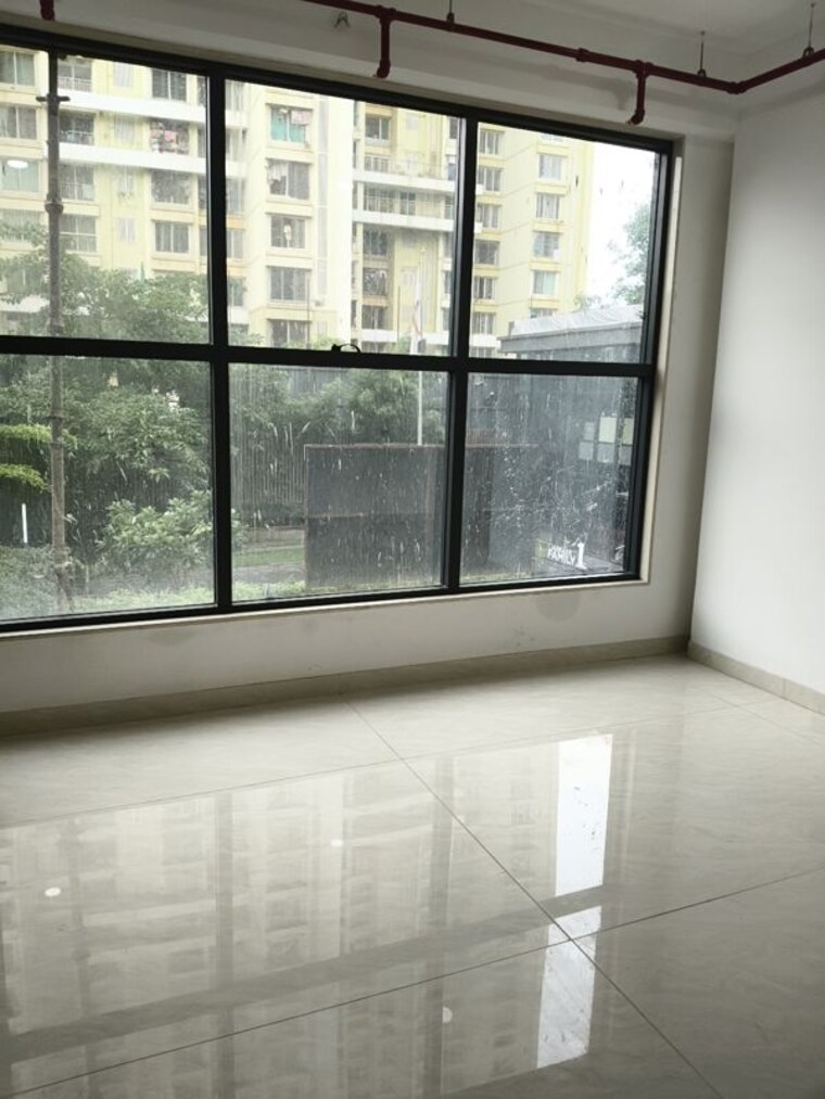Room, arkade-rare Commercial Office Space 412 Sq.Ft. In Bhandup West Mumbai 10591970