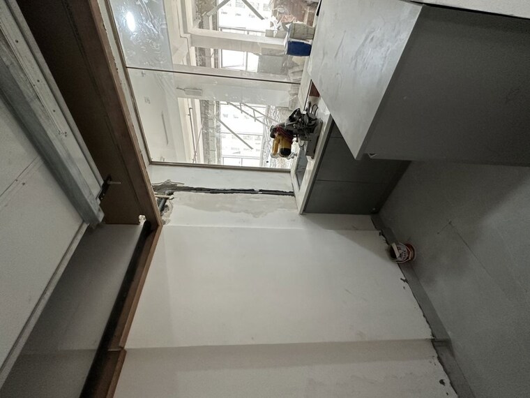 Balcony, era-casa-picasso Commercial Office Space 2500 Sq.Ft. In Sector 61 Gurgaon 10592027