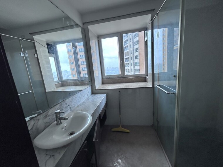 Team Area, db-woods 2 Bedroom 1000 Sq.Ft. Apartment In Goregaon East Mumbai 10592040