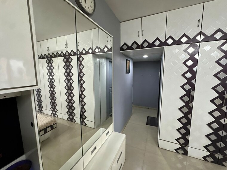 Cupboard, national-sea-queen-excellency 3 Bedroom 1100 Sq.Ft. Apartment In Nerul Navi Mumbai 10592035