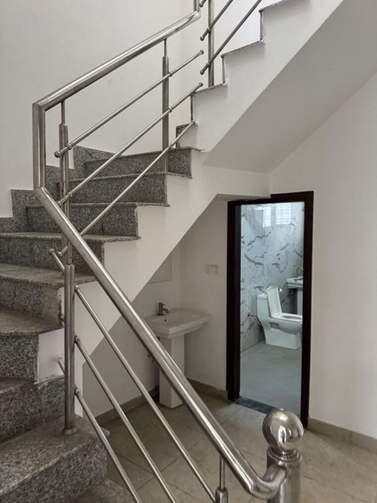 undefined, sahastradhara road 3 Bedroom 3000 Sq.Ft. Independent House In Sahastradhara Road Dehradun 10592086