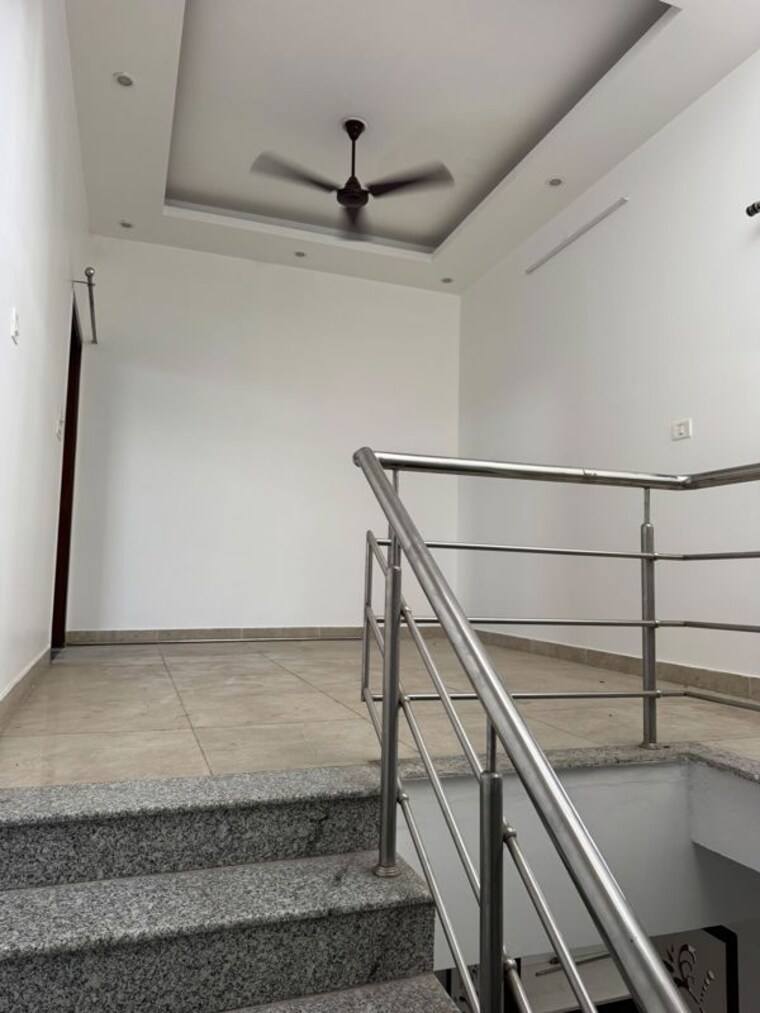 undefined, sahastradhara road 3 Bedroom 3000 Sq.Ft. Independent House In Sahastradhara Road Dehradun 10592086