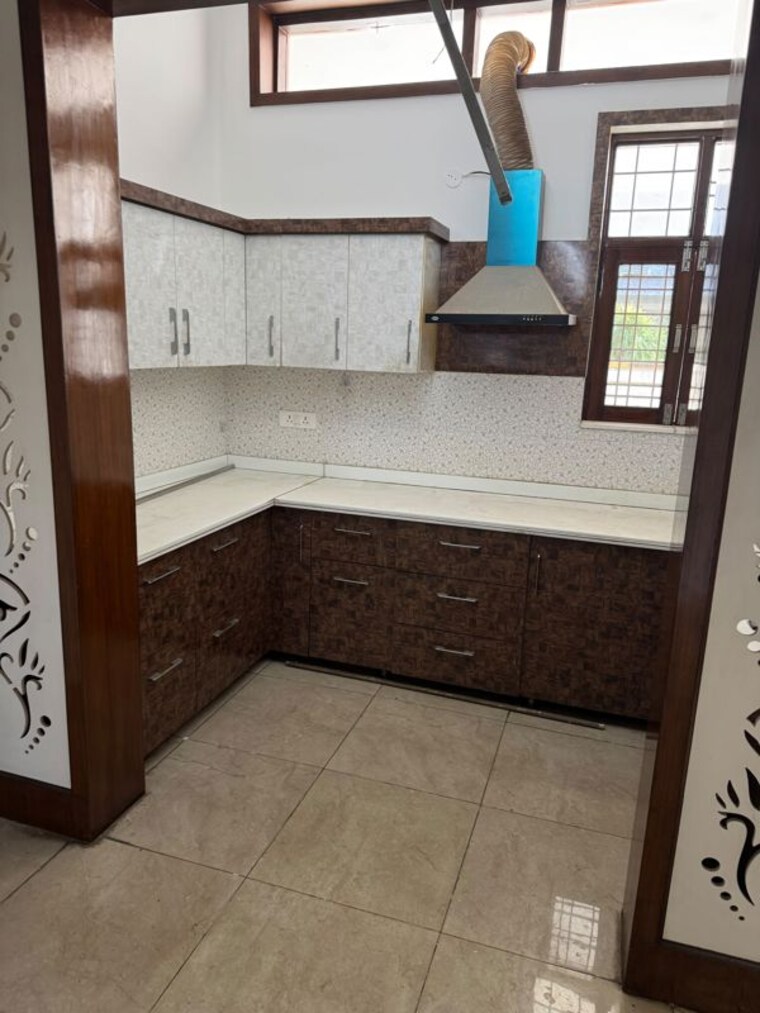 Kitchen, sahastradhara road 3 Bedroom 3000 Sq.Ft. Independent House In Sahastradhara Road Dehradun 10592086