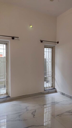Room in 2 BHK Builder Floor at Hbr Layout – for Rent