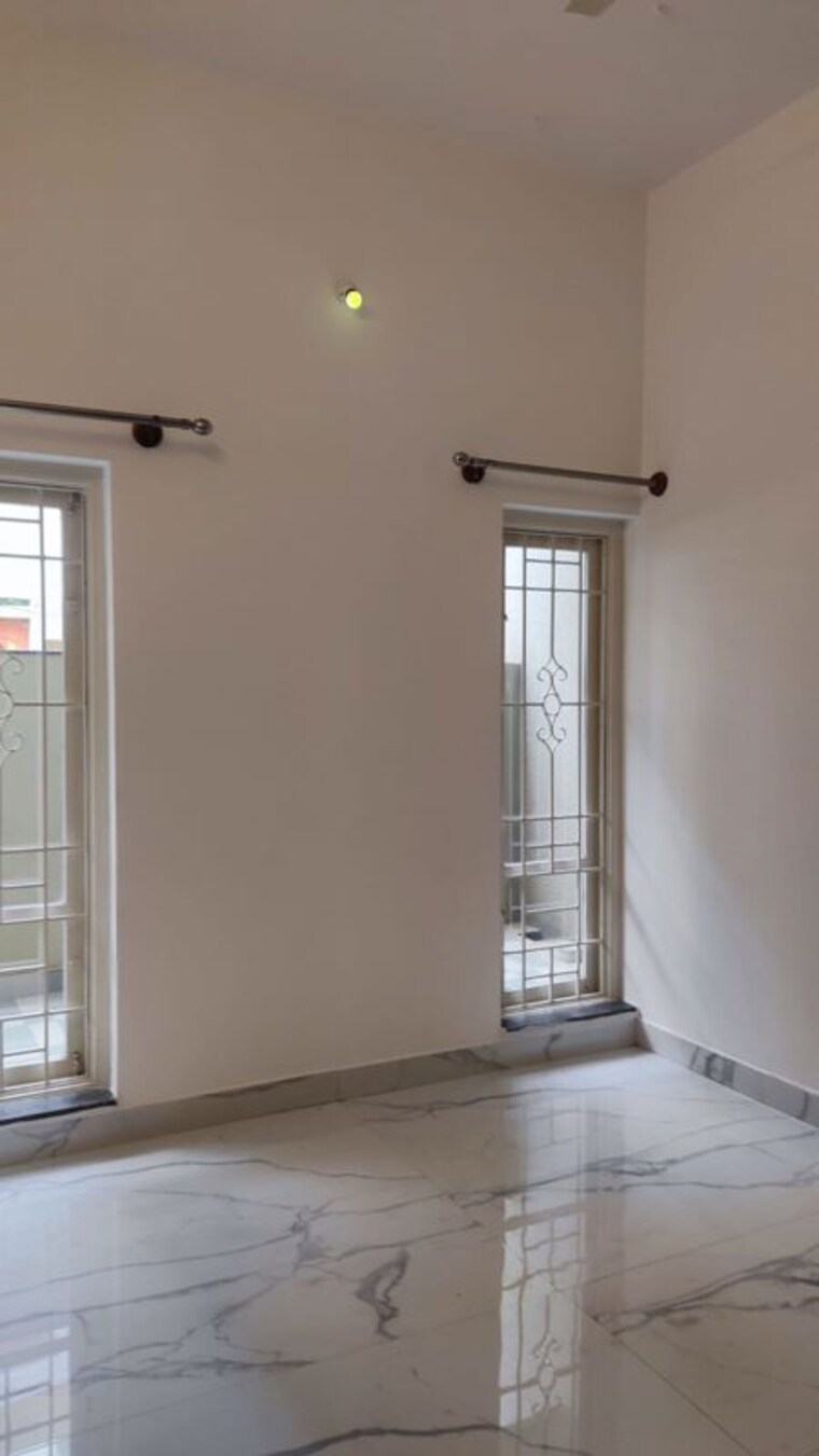 Room, hbr layout 2 Bedroom 1000 Sq.Ft. Builder Floor In Hbr Layout Bangalore 10592039