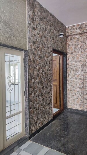 2 BHK Builder Floor – Entrance View at Hbr Layout - for Rent