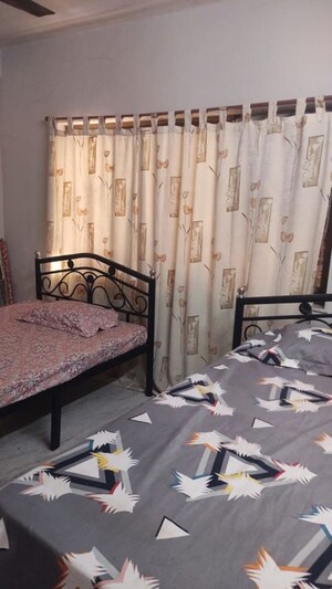 Bedroom in  Pg at Kopar Khairane – for Rent