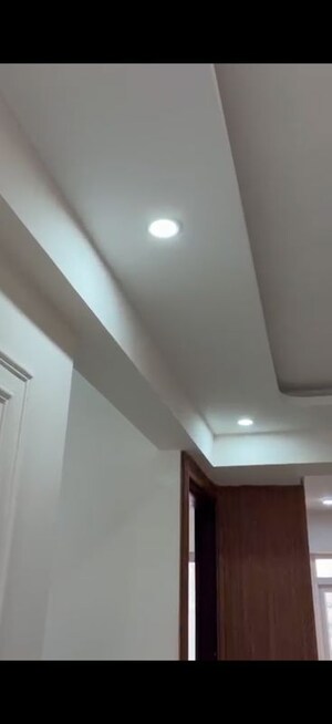 Furnished Amenities in 3.5 BHK Apartment at Smart World Gems, Sector 89 – for Rent