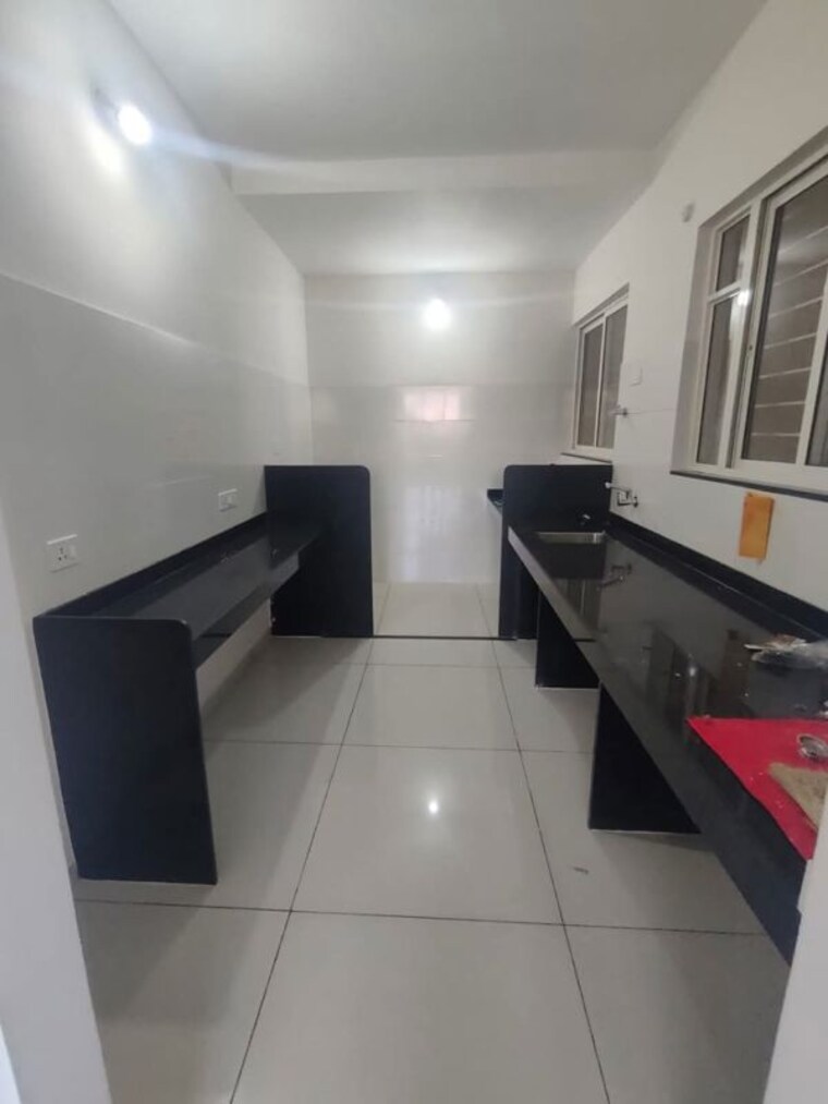 Kitchen, yashwin-supernova 2.5 Bedroom 948 Sq.Ft. Apartment In Wakad Pune 10592232