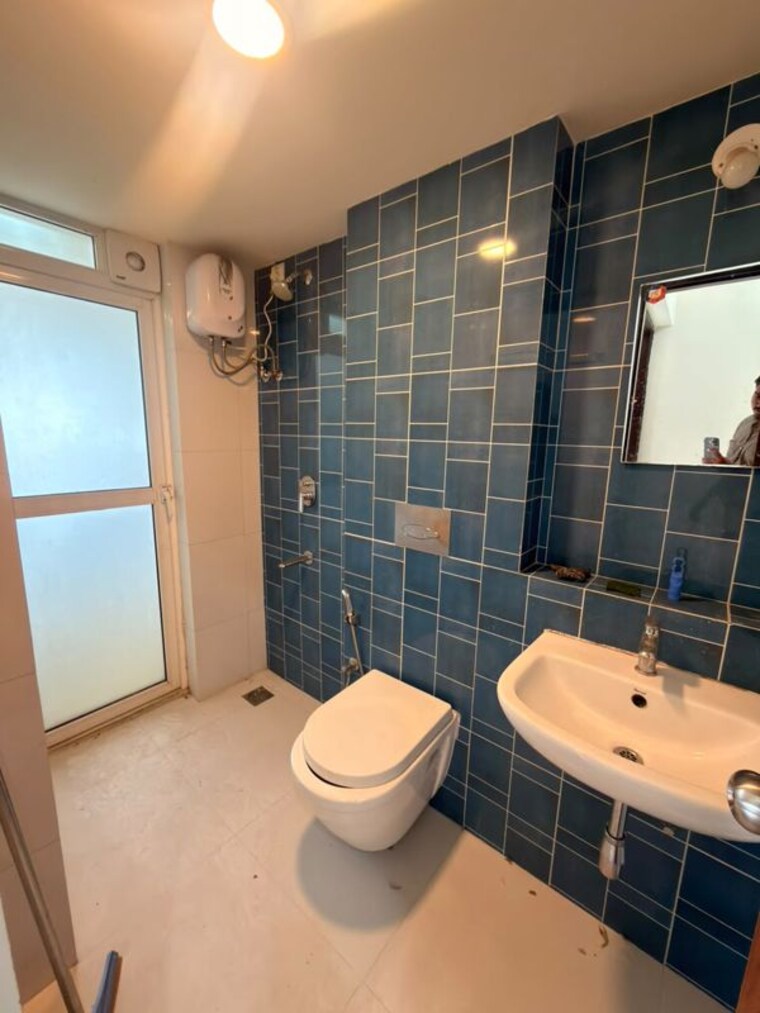 Bathroom, lodha-amara 2 Bedroom 735 Sq.Ft. Apartment In Kolshet Road Thane 10592237