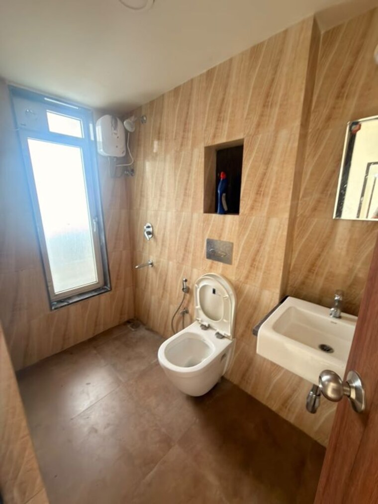 Bathroom, lodha-amara 2 Bedroom 735 Sq.Ft. Apartment In Kolshet Road Thane 10592237