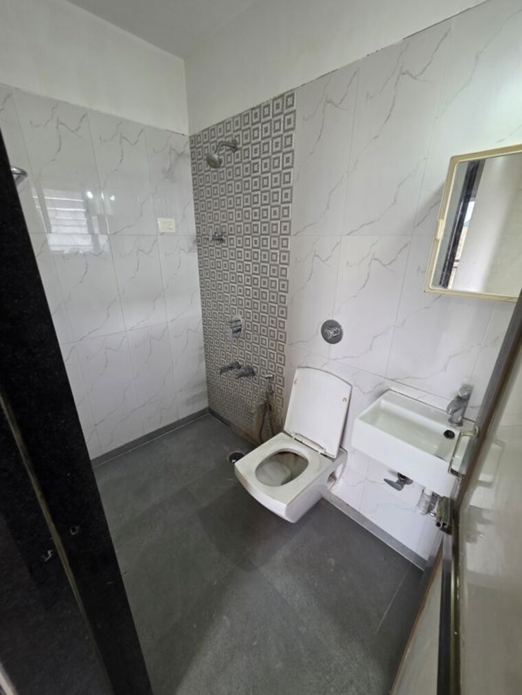 Bathroom, uma-neopolis 1 Bedroom 450 Sq.Ft. Apartment In Ghodbunder Road Thane 10592268