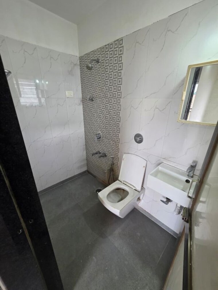 Bathroom, uma-neopolis 1 Bedroom 450 Sq.Ft. Apartment In Ghodbunder Road Thane 10592268