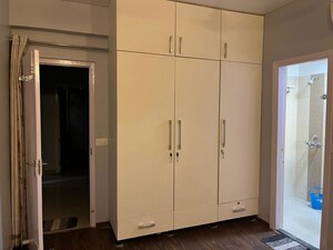 Room in 3 BHK Apartment at BPTP Park Elite Premium, Sector 84 – for Sale