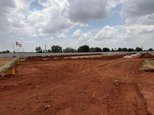  Plot For Sale in Devarampalle