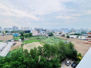 Plot Area in 4 BHK Apartment at SS The Leaf, Sector 85 – for Sale