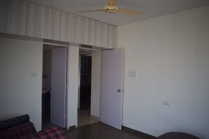 Room in 2 BHK Apartment at Jalan Aura County Pune, Wagholi – for Rent