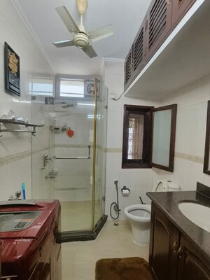 Kitchen in 2 BHK Builder Floor at Safdarjung Development Area – for Sale