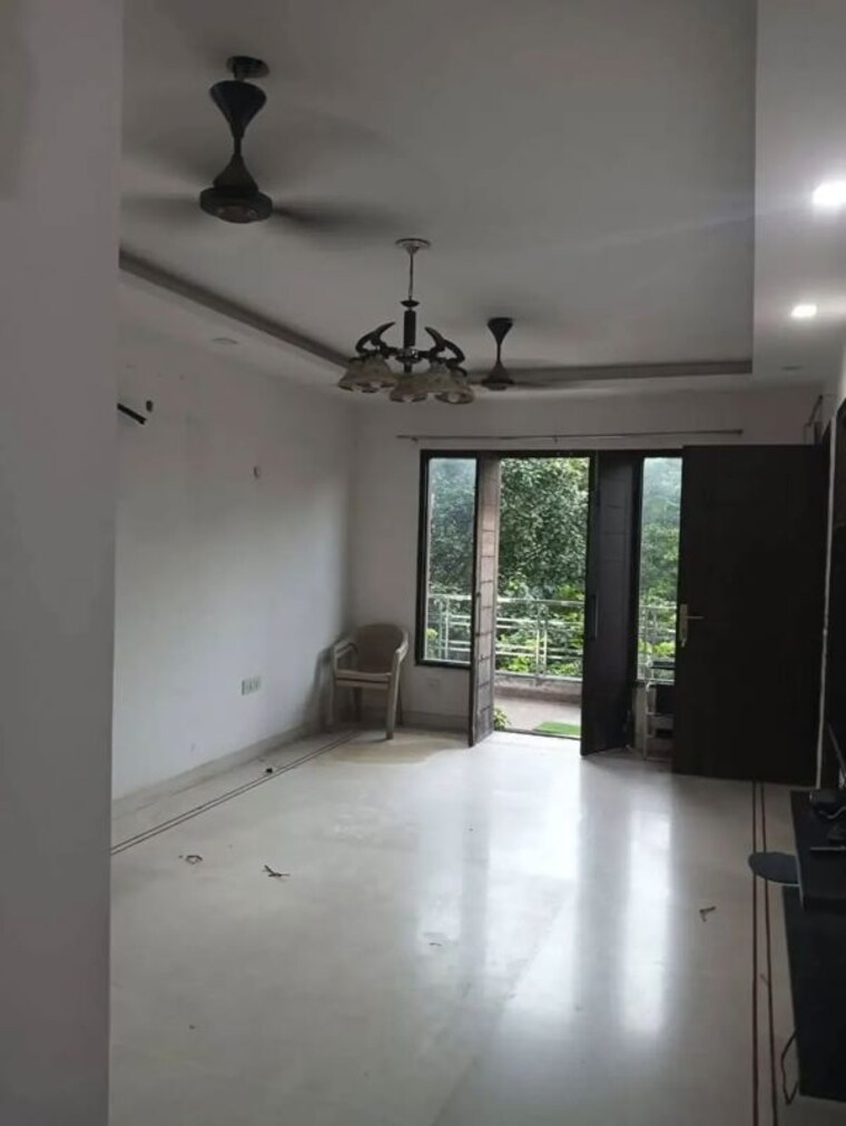 Kitchen, chittaranjan park 2 Bedroom 125 Sq.Yd. Builder Floor In Chittaranjan Park Delhi 10592397