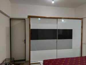Furnished Amenities in 2 BHK Apartment at Mount N Glory, Kharadi – for Rent