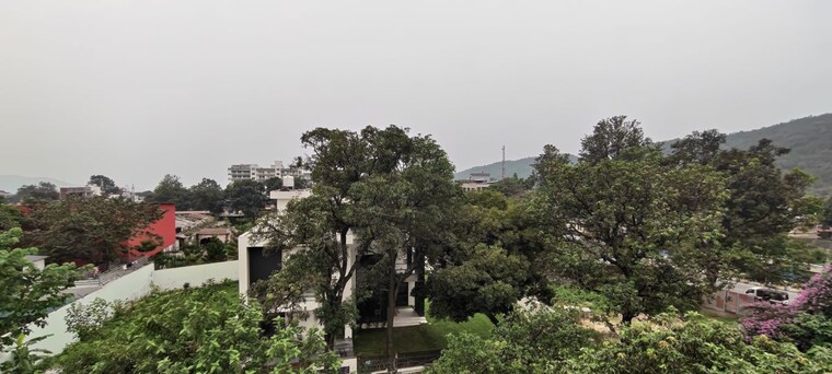 Garden, rajpur 6+ Bedroom 7000 Sq.Ft. Builder Floor In Rajpur Dehradun 10592423