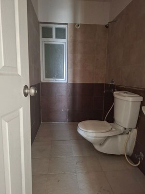 Bathroom in 3 BHK Apartment at Nitesh Caesars Palace, Kanakapura Road – for Sale