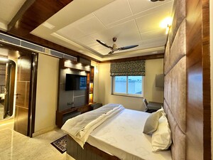 Bedroom in 4 BHK Builder Floor at Adarsh Nagar – for Rent