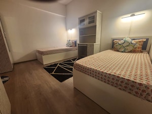 Bedroom in  Pg at Airoli – for Rent