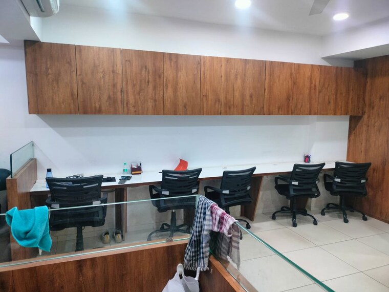 Team Area, satyamev-elite Commercial Office Space 865 Sq.Ft. In Bopal Ahmedabad 10592446